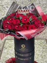 Fabulous 50 Roses in Luxe Hatbox (Crown optional)